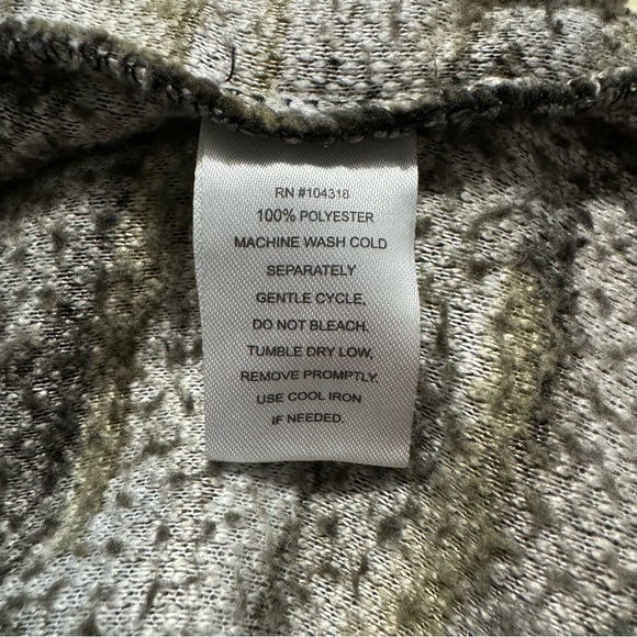 Derek Heart Girl Cozy Army Hoodie 1/4 Zipper Sweater with Front Pockets Size M - Picture 6 of 8